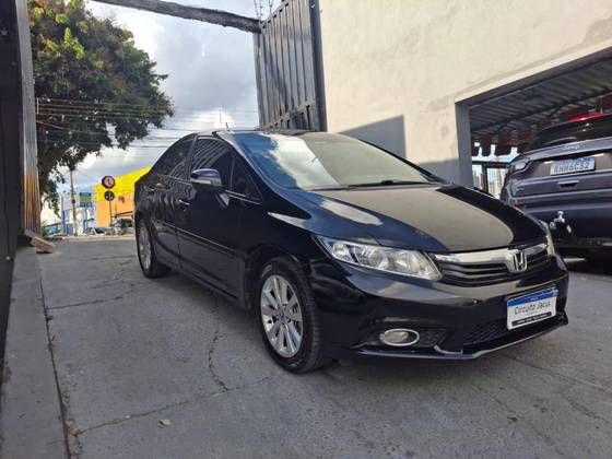 HONDA CIVIC 2.0 LXR 16V FLEX 4P AUTOMÁTICO HONDA CIVIC 2.0 LXR 16V FLEX 4P AUTOMÁTICO